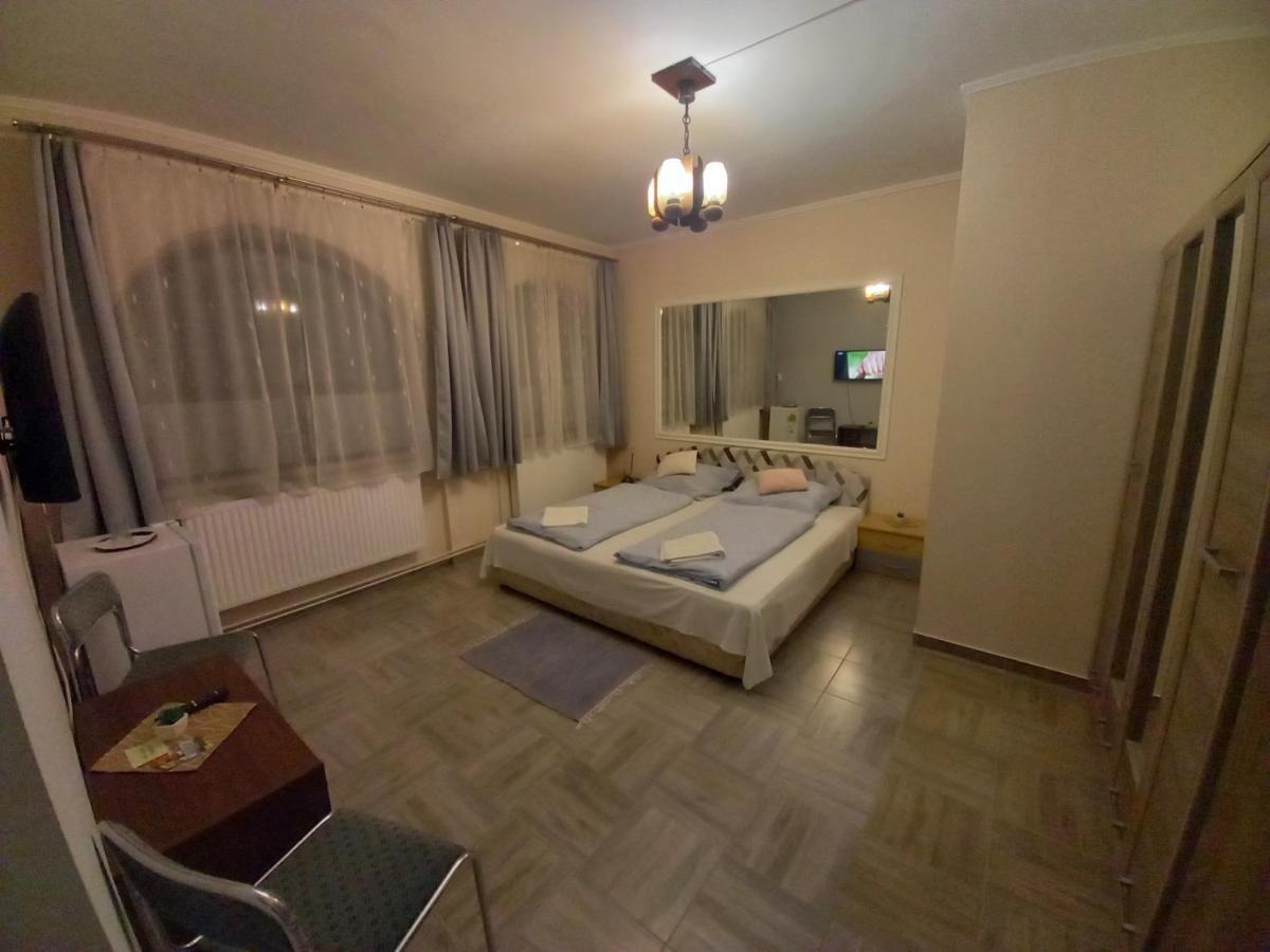 Bed and Breakfast Kisdiófa Panzió és Vendéglő à Vajdácska Extérieur photo