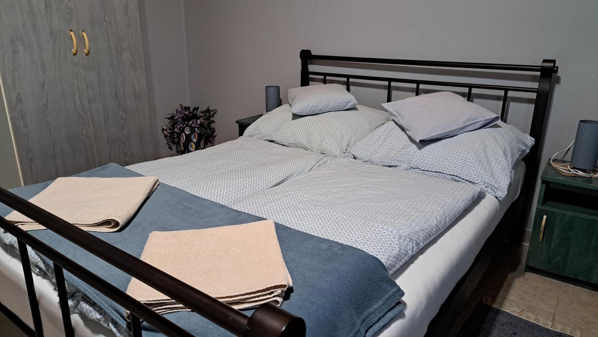 Bed and Breakfast Kisdiófa Panzió és Vendéglő à Vajdácska Extérieur photo