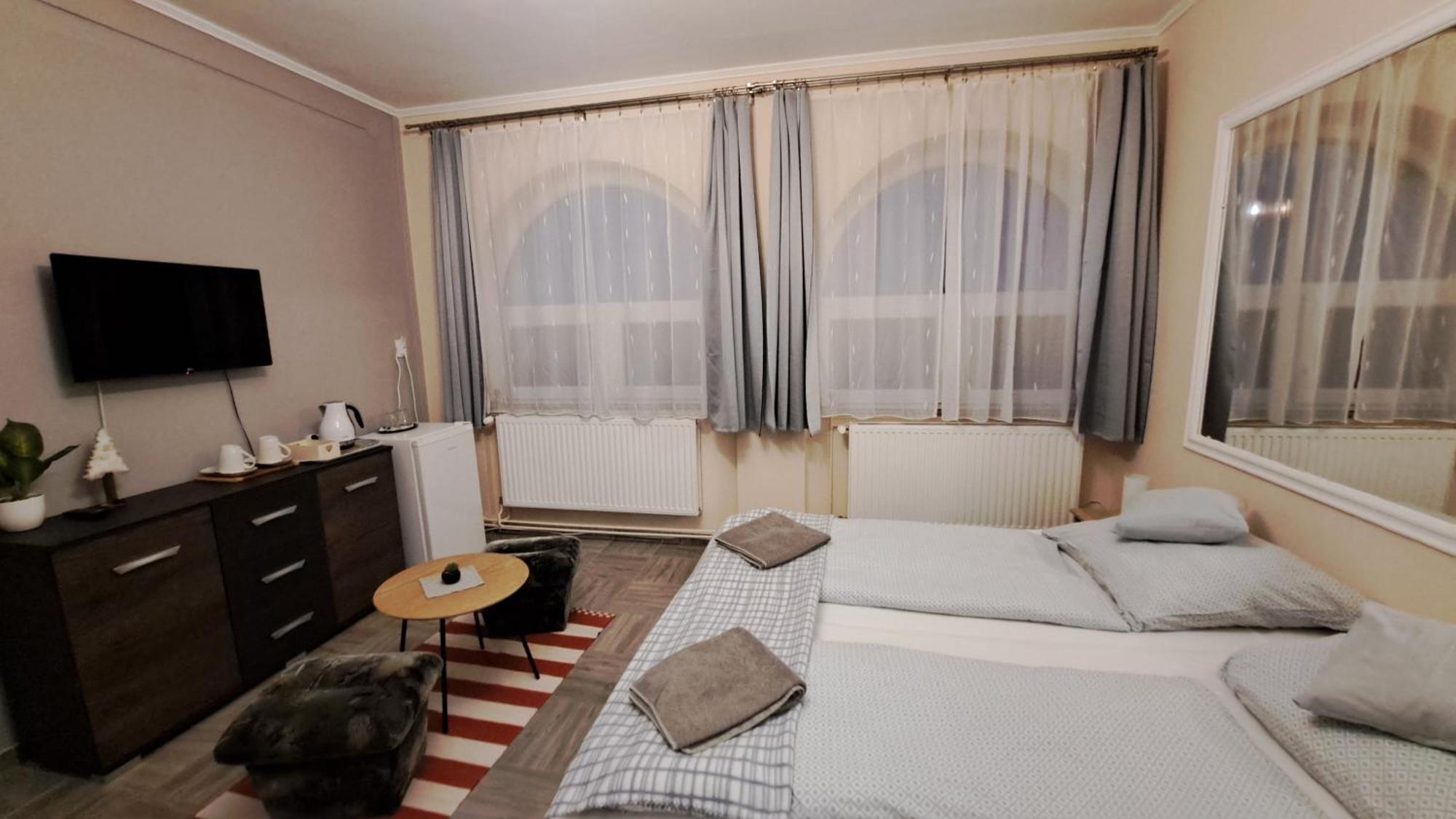 Bed and Breakfast Kisdiófa Panzió és Vendéglő à Vajdácska Extérieur photo