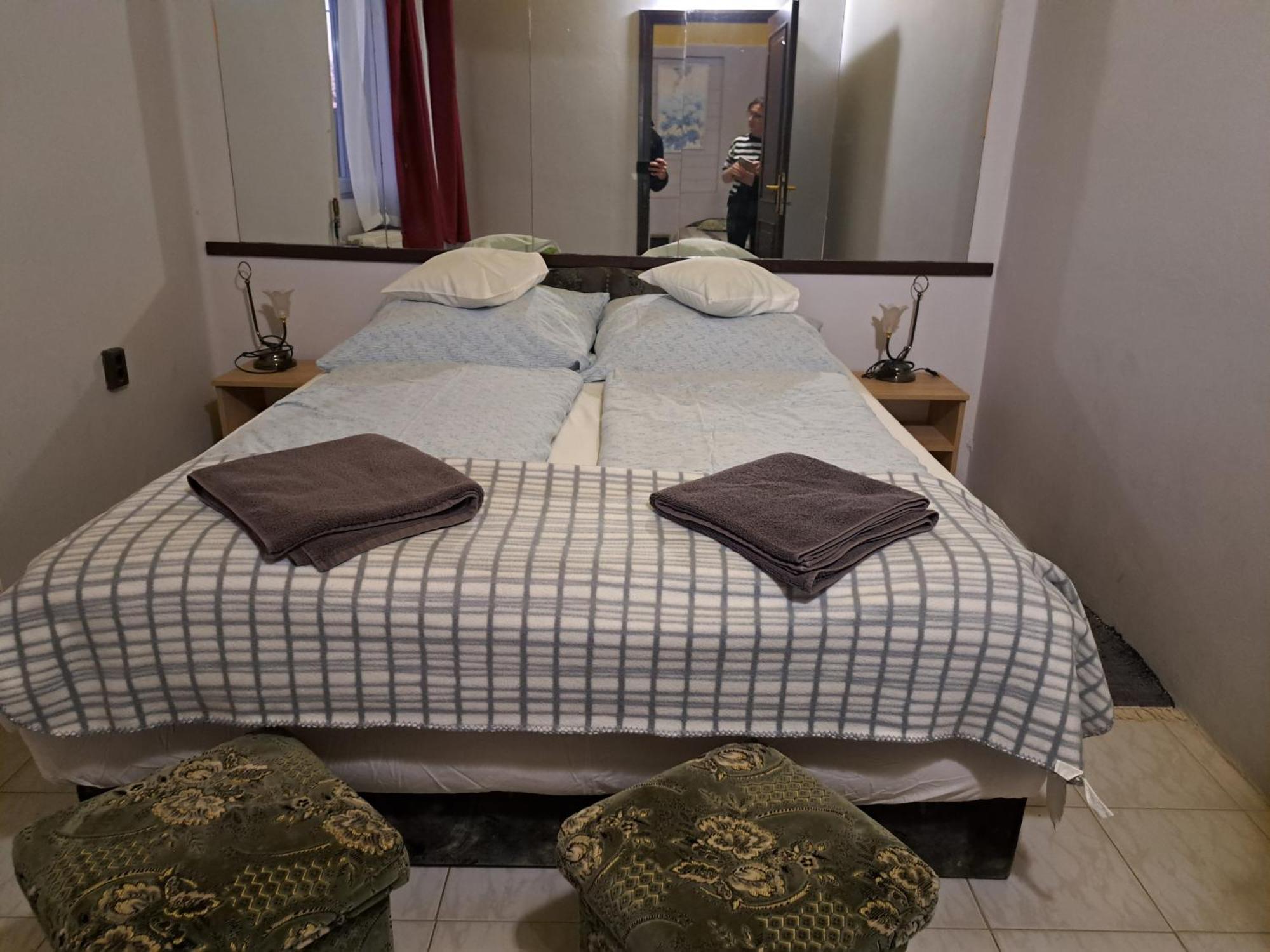 Bed and Breakfast Kisdiófa Panzió és Vendéglő à Vajdácska Extérieur photo